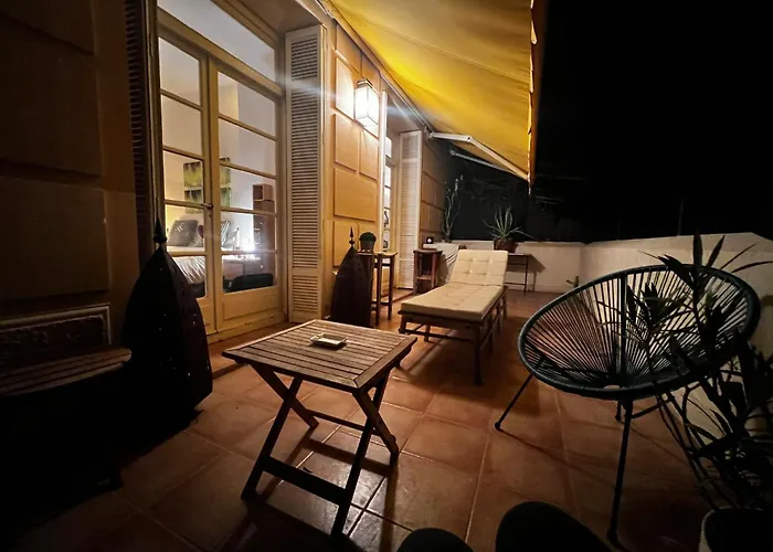 Charmant Appartement 3 Pieces Avec Terrasse - Monaco Ville 150M Du Palais Sur Le Rocher
