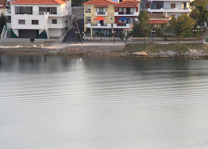 Vasilis Apartments Beachfront