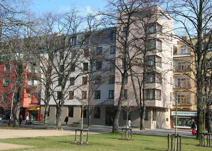 Lazensky Hotel Park