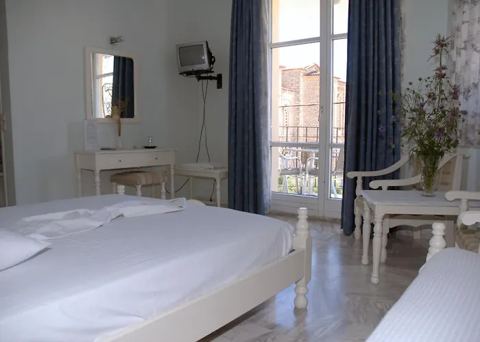 Amanda Hotel