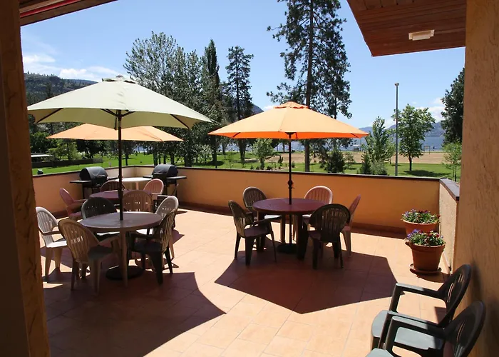 Waterfront Inn