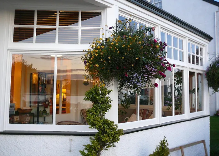 The Creggans Inn