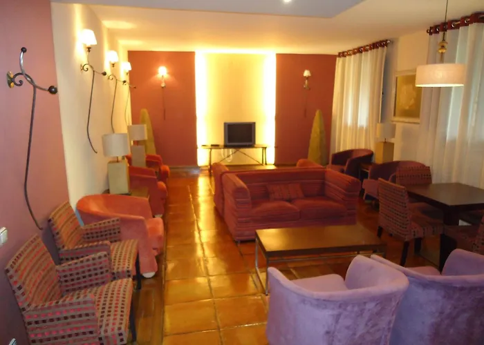 Hotel Monasterio De Leyre