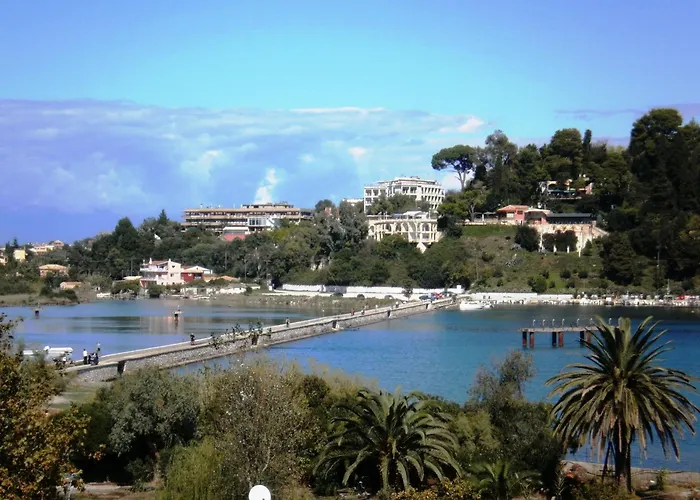 Hotel Perama