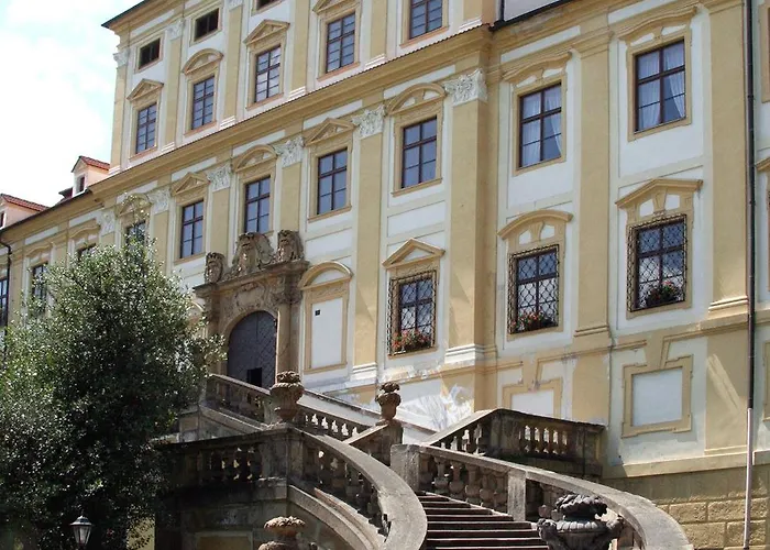 Zamek Cerveny Hradek