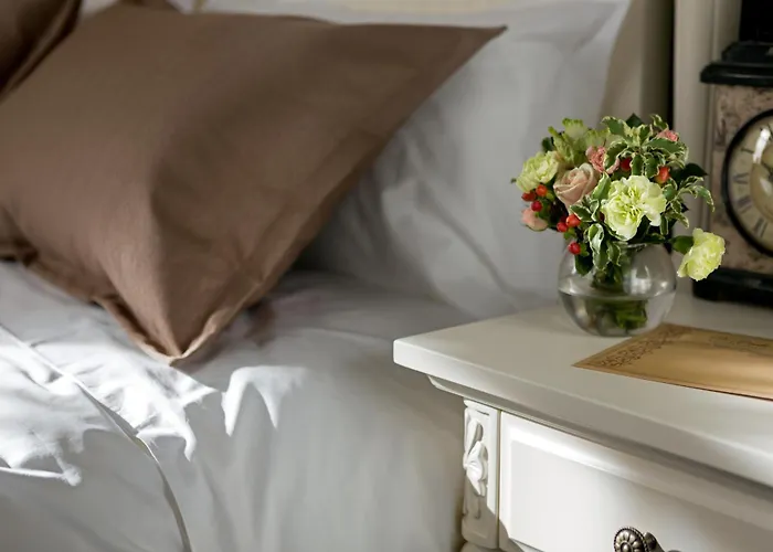 De Gaulle Boutique Hotel