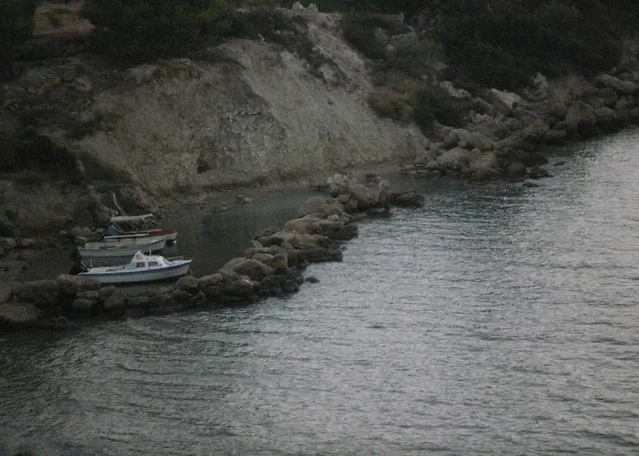 Pefkos Filoxenia