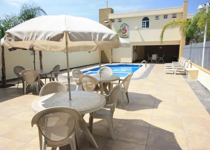 Hotel 5 Inn