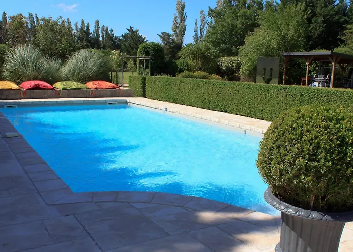 Les Carmes And Spa
