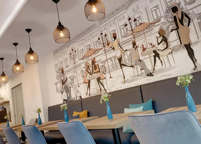 Amper Art Hotel