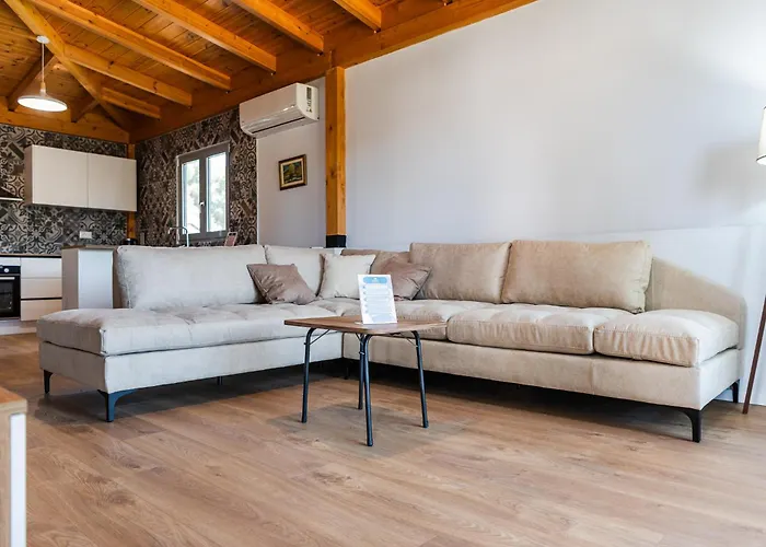 Beni'S Villa By Premium Selection