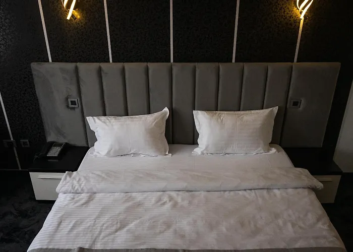Black Tulip Hotel