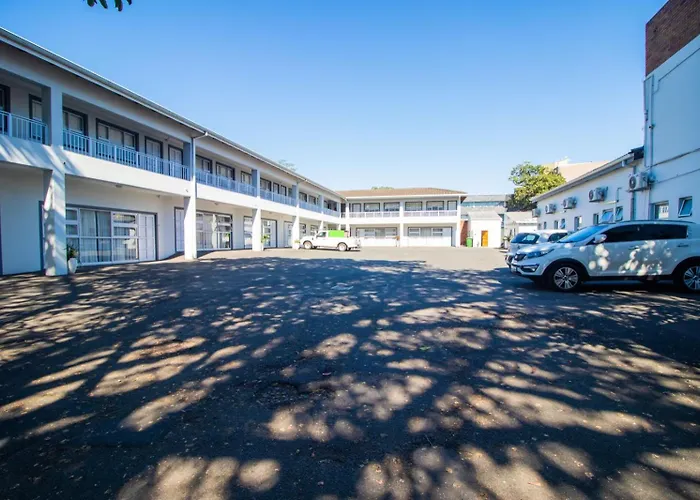 Bayside Hotel Pinetown