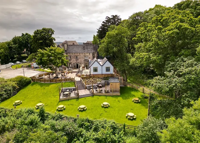 The Royal Inn By Chef & Brewer Collection