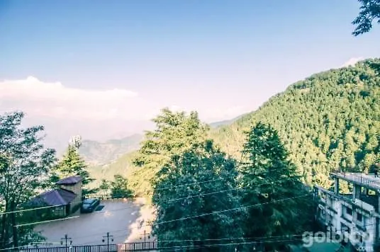Hotel Holiday Dalhousie - Near Ghandhi Chowk Mall Road