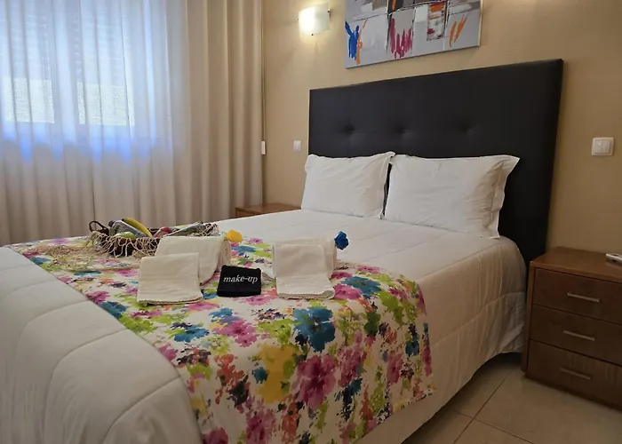 Lc'S Guesthouse