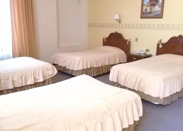 Paola Hostal