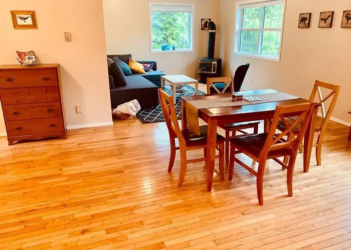 Blue Cedar Suite