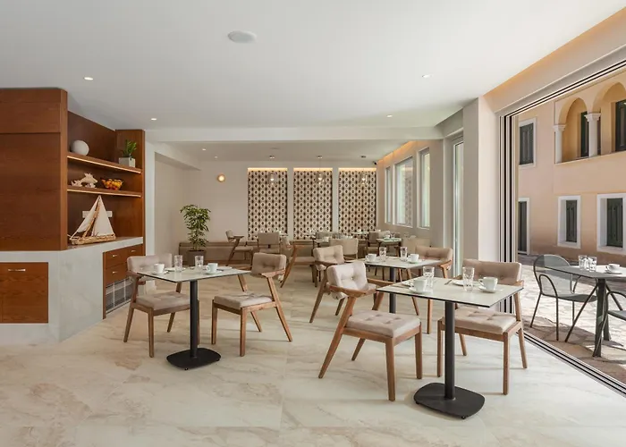 Preveza City Comfort Hotel