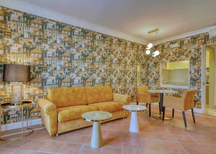 Palazzo Della Scala Hotel - Luxury Suites & Spa