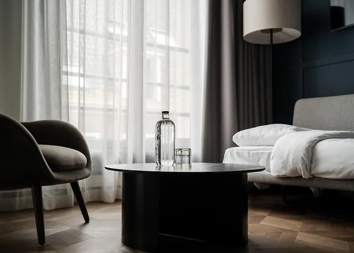 The Nox Hotel