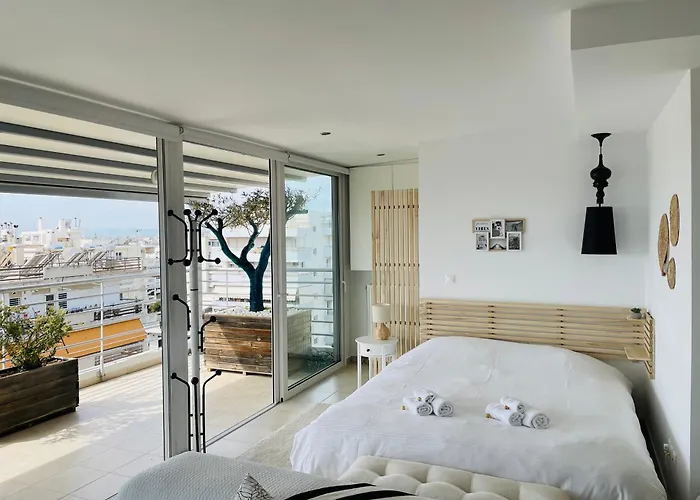 Luxury Penthouse Studio With Sea View, Palaio Faliro