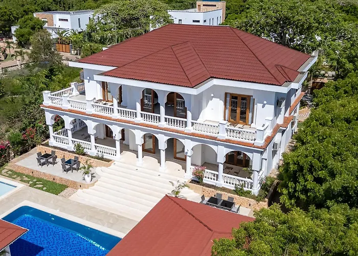 Villa Branca Diani Boutique Luxury&Personalized Service