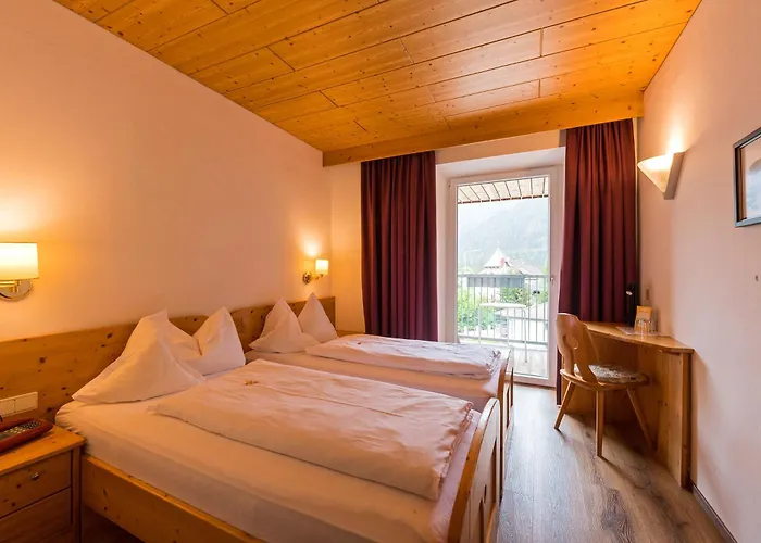 Hotel Dolomiten