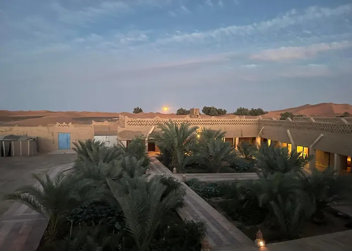 Sahara Sands Hotel