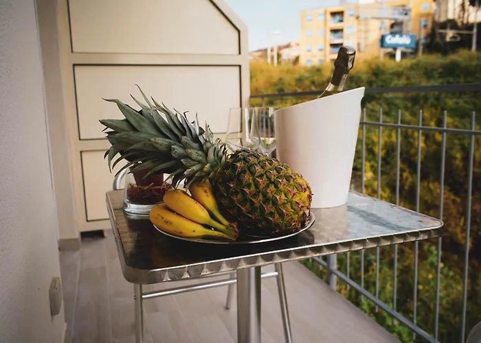 Yeasy Smart Rooms Cefalu