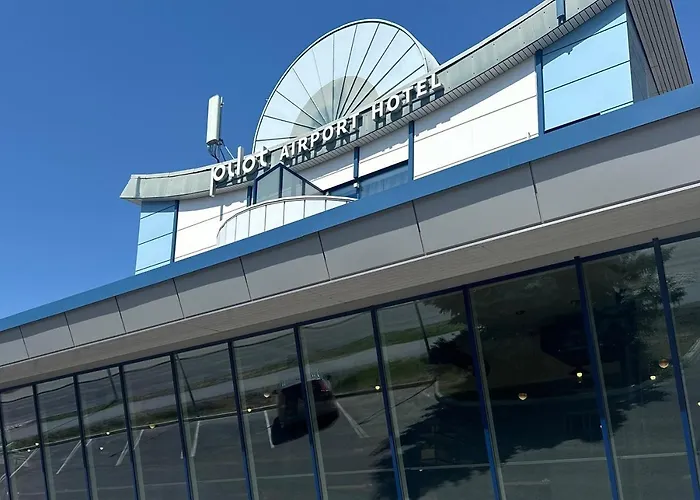 Pilot Express Airport Hotel