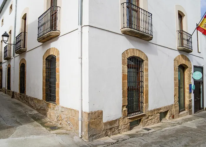 Hotel Baeza Monumental By Eme Hoteles