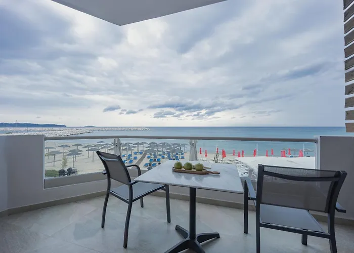 Anna Beach Suites