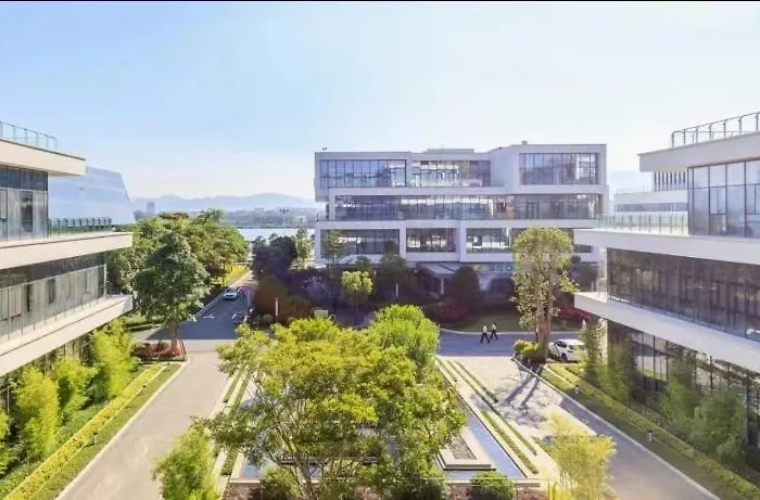Atour Hotel Fuzhou East Lake Town Changle Airport