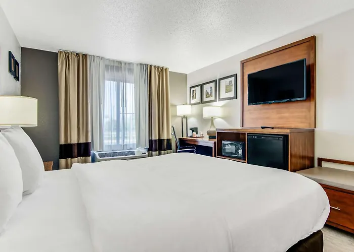 Comfort Suites Near I-80 And I-94