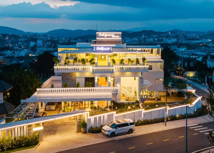 California Hotel