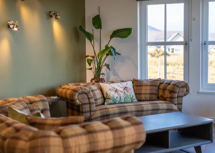Dark Skye Cottage