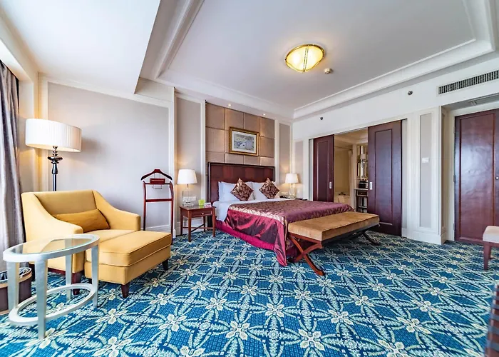 Ramada Yichang Hotel