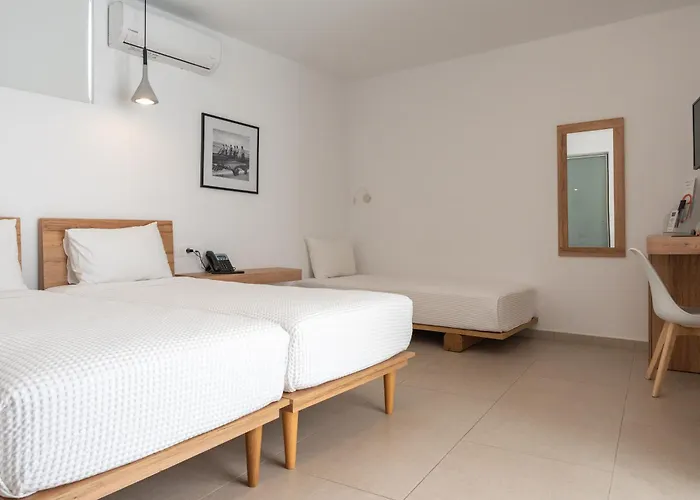 Sea Breeze Hotel (Adults Only)