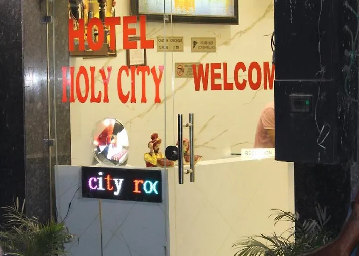 Hotel Holy City
