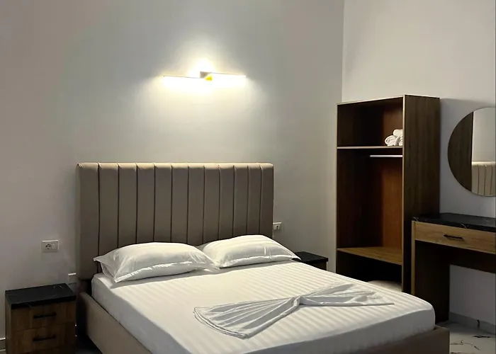 Xhefri'S Apartments