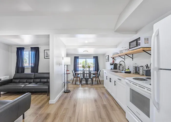 Riverfront Cottages Wasaga Beach