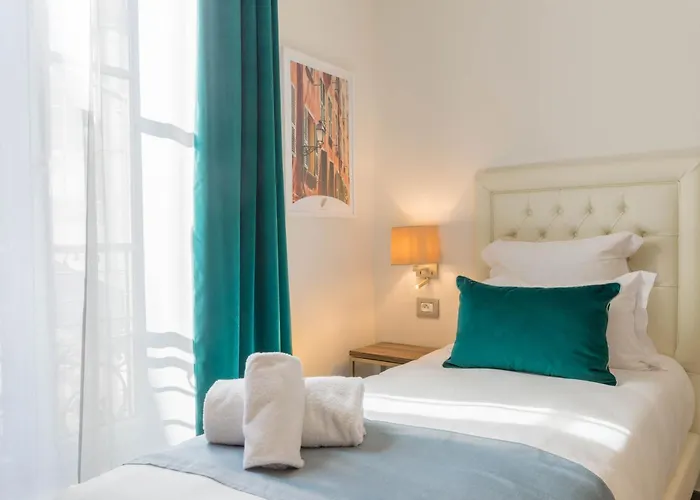 Hôtel Nice Azur Riviera