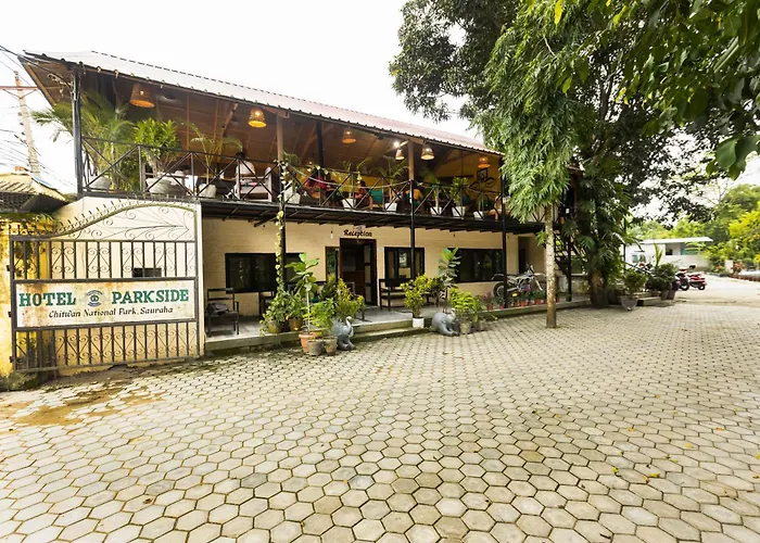 Hotel Parkside & Swimming Pool- Closer To Nature, Close To You