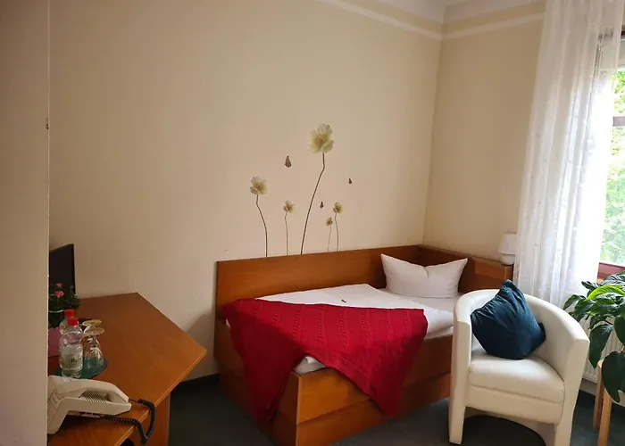 Logis Hotel Stadt Neustadt