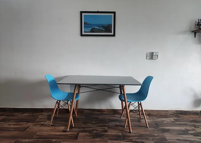 Adelfa Suites