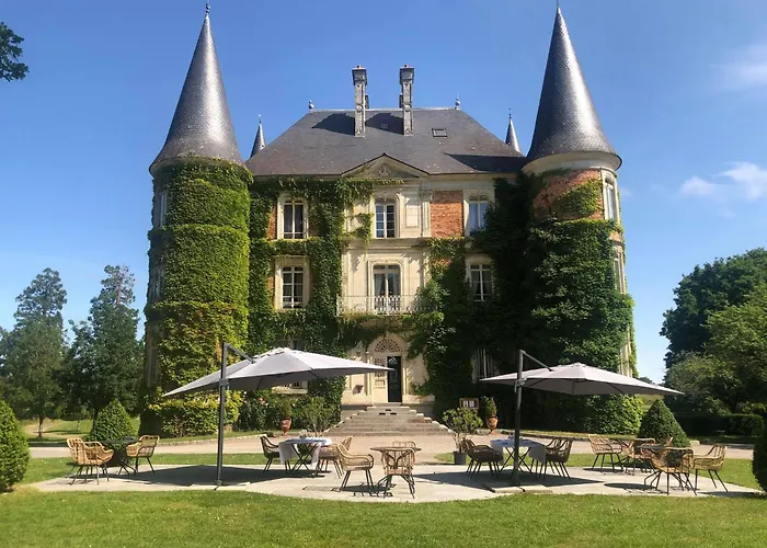 Chateau D'Apigne Rennes