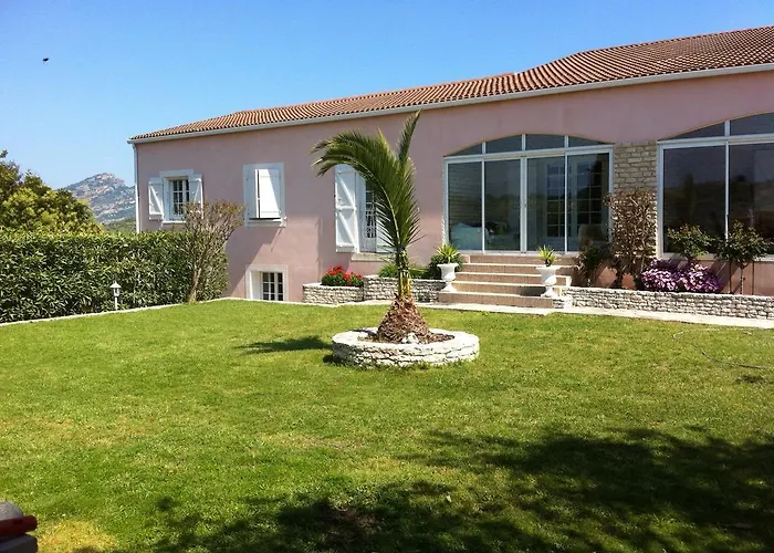 Appart F3 Dans Villa Elofred