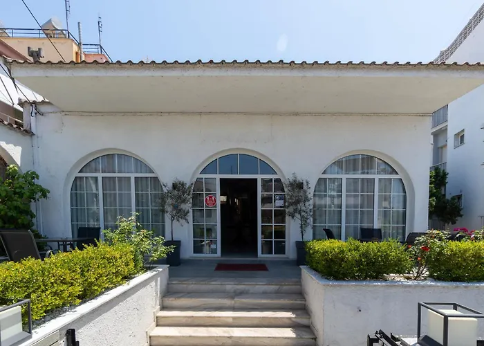 Mironi & Victoria Hotel