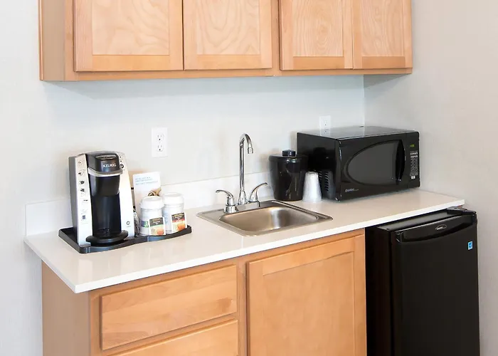 Holiday Inn Express & Suites Port Huron By Ihg